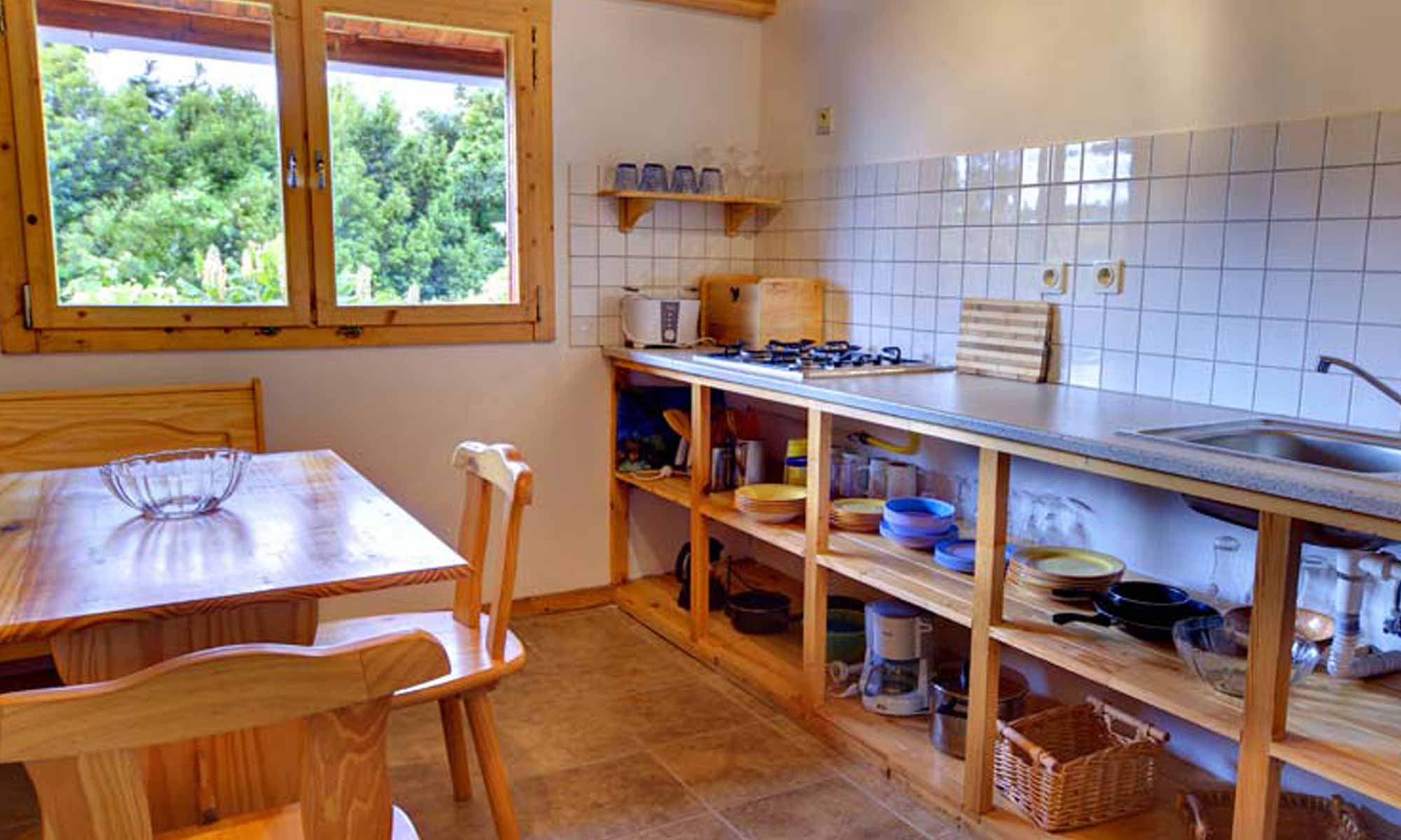 Slow Dive Atlantik Azoren Casa Ponta Balleia Küche