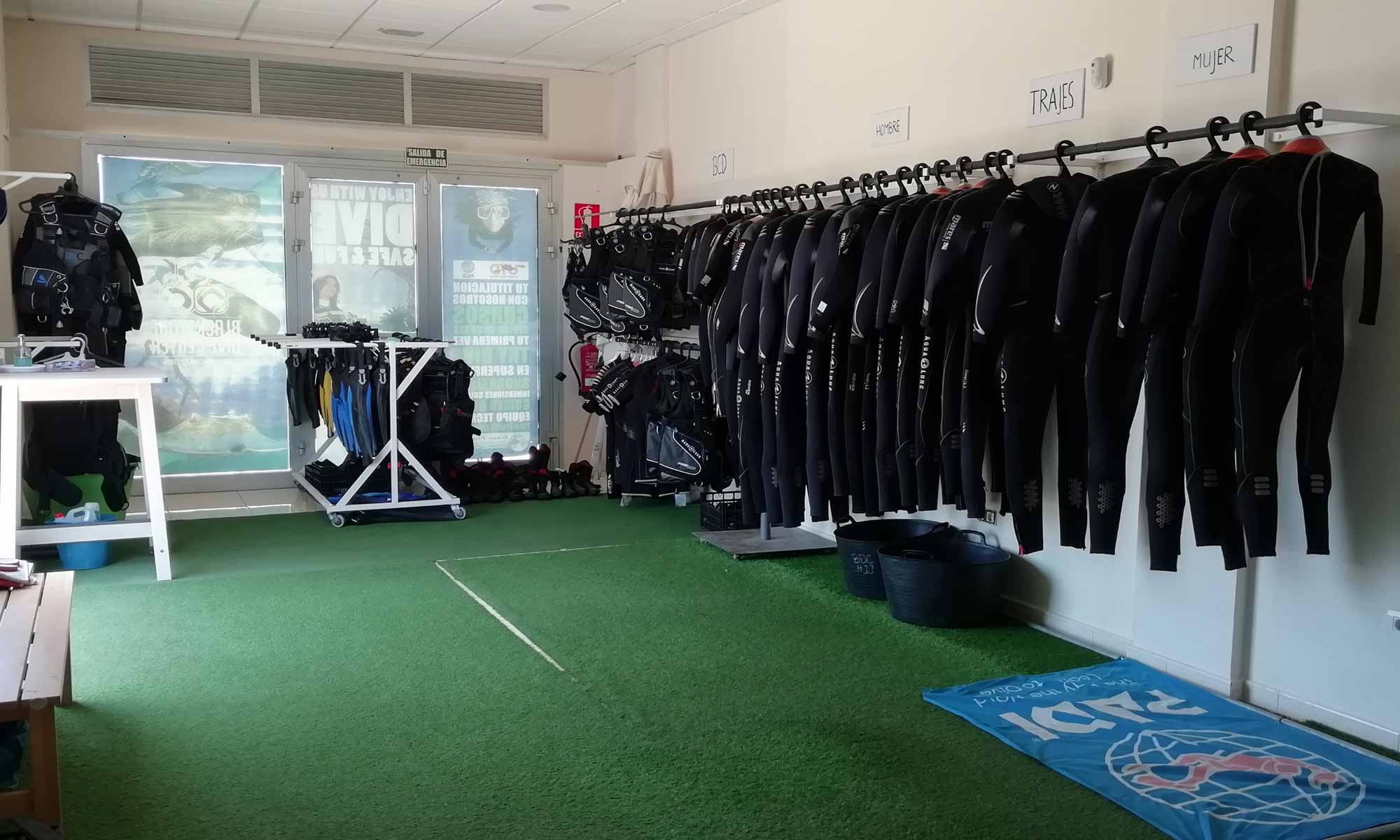 Slow Dive Atlantik Kanarische Inseln Blackstone Dive Center Teneriffa Leihequipment