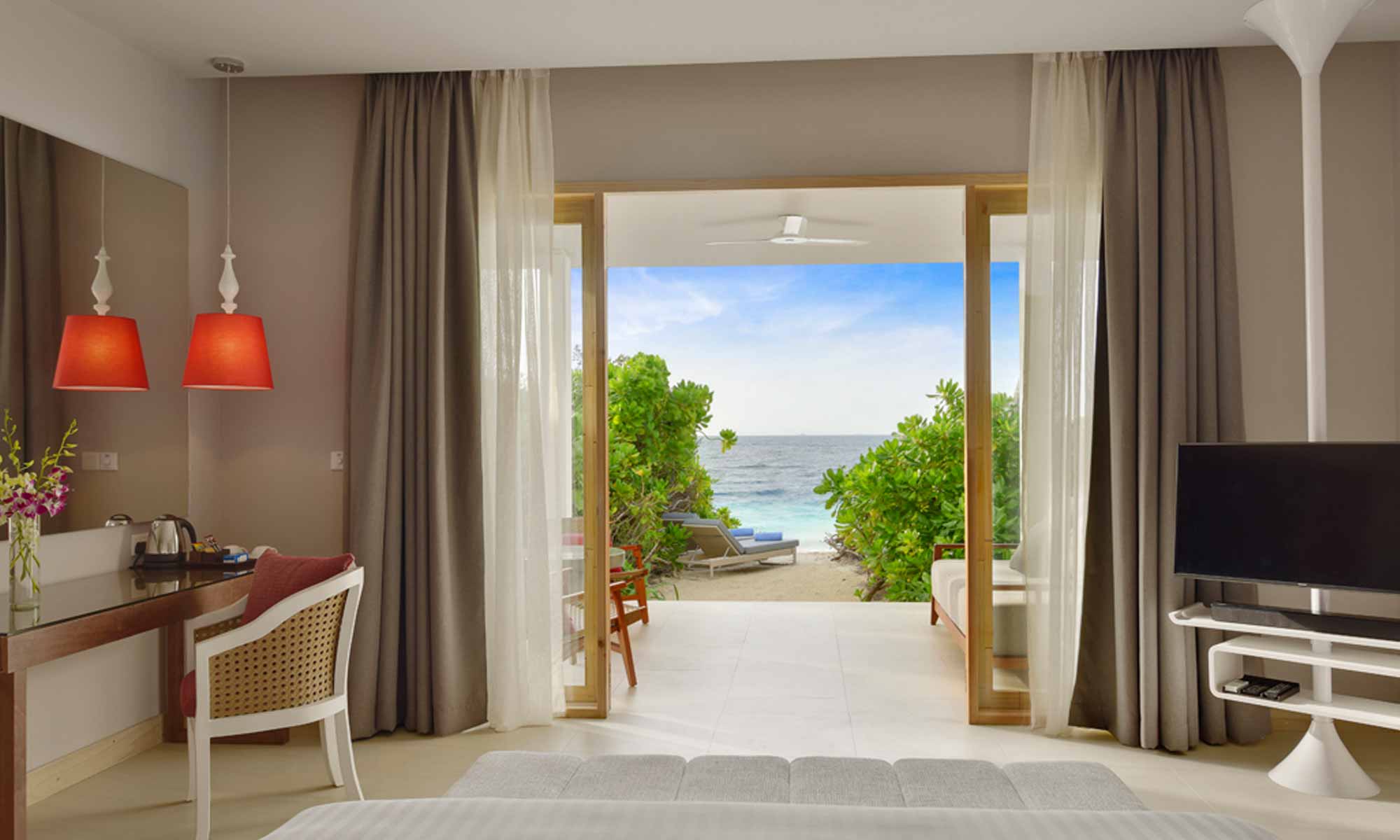 Slow Dive Indischer Ozean Malediven Dhigali Maldives Bungalow