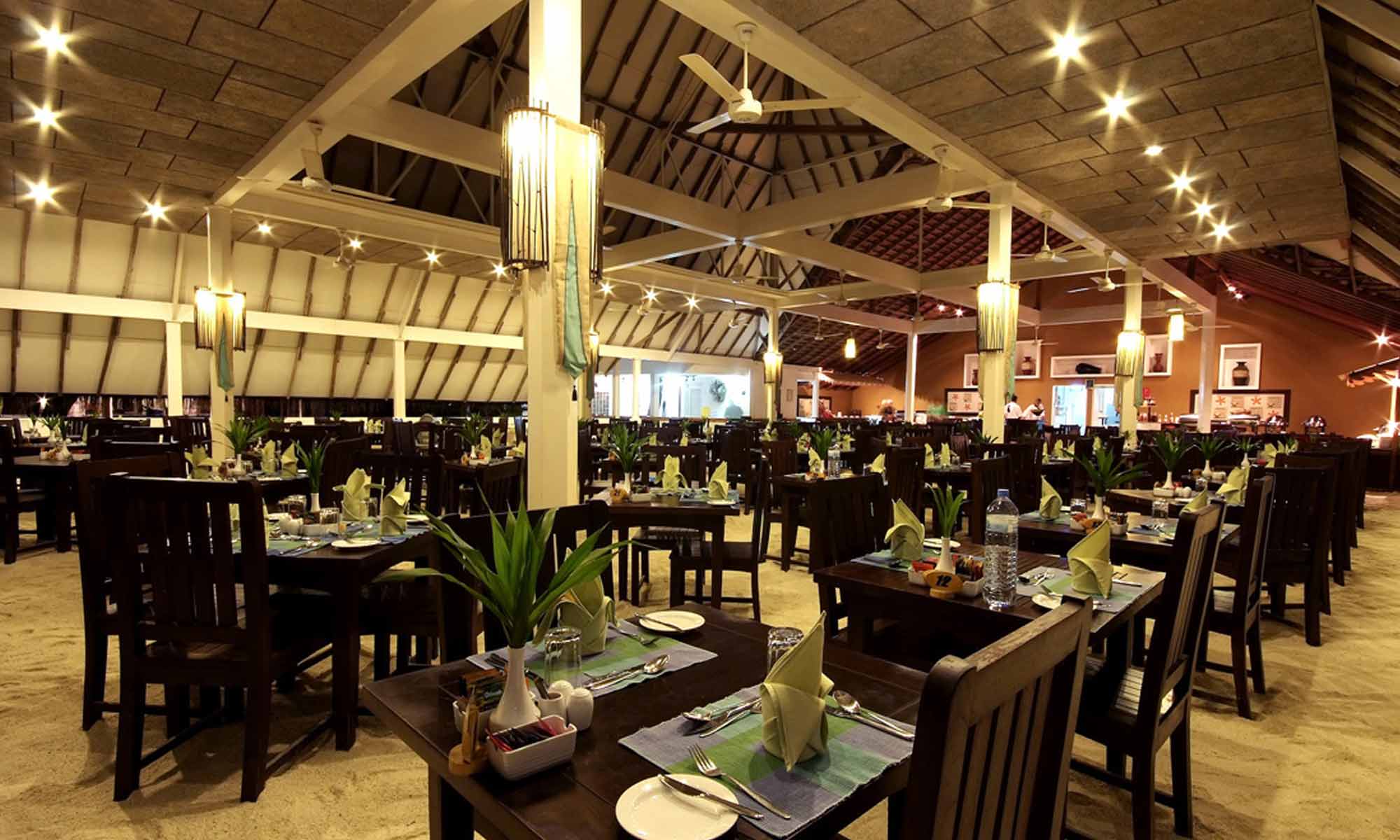 Slow Dive Indischer Ozean Malediven Ellaidhoo Restaurant