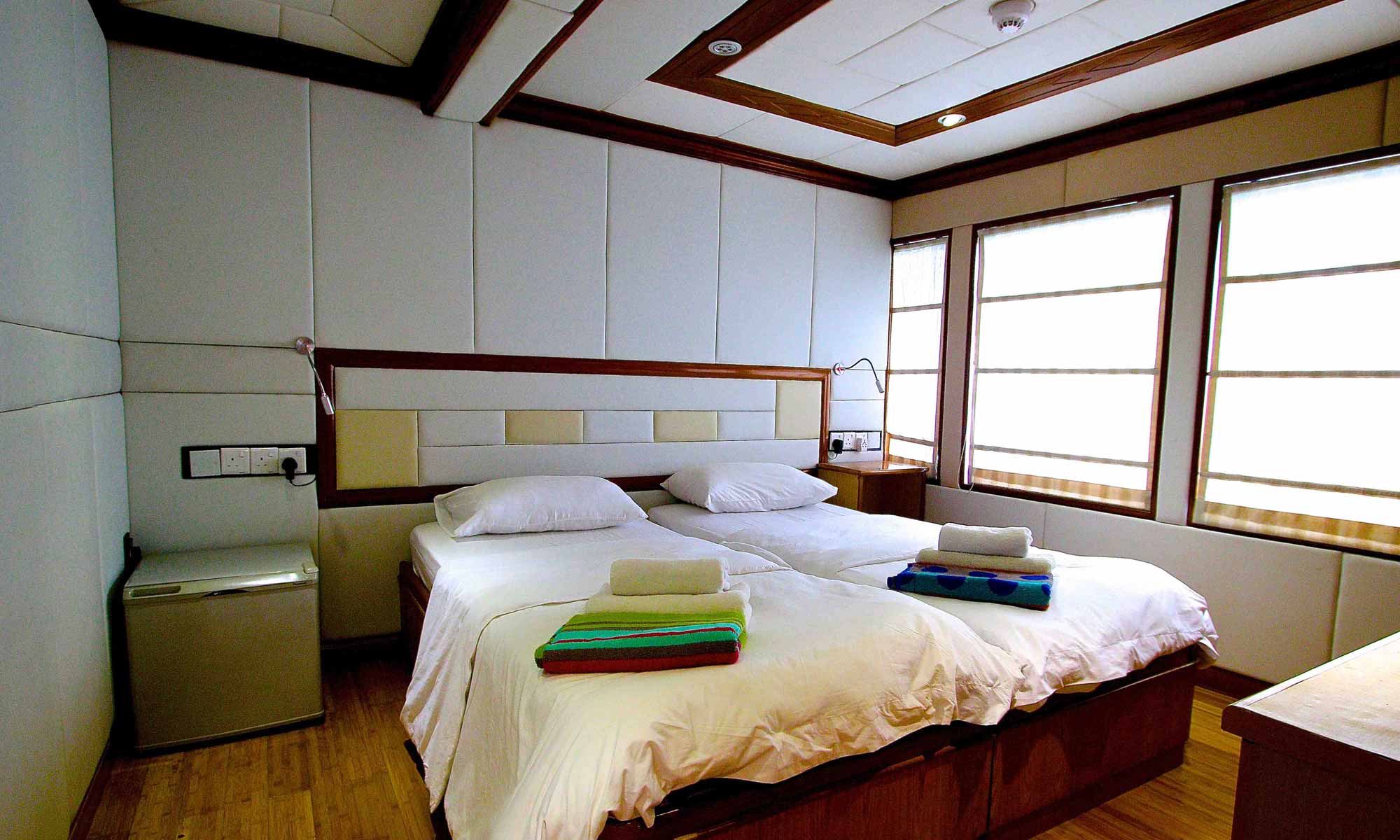 Slow Dive Indischer Ozean Malediven Emperor Virgo Oberdeck Kabine