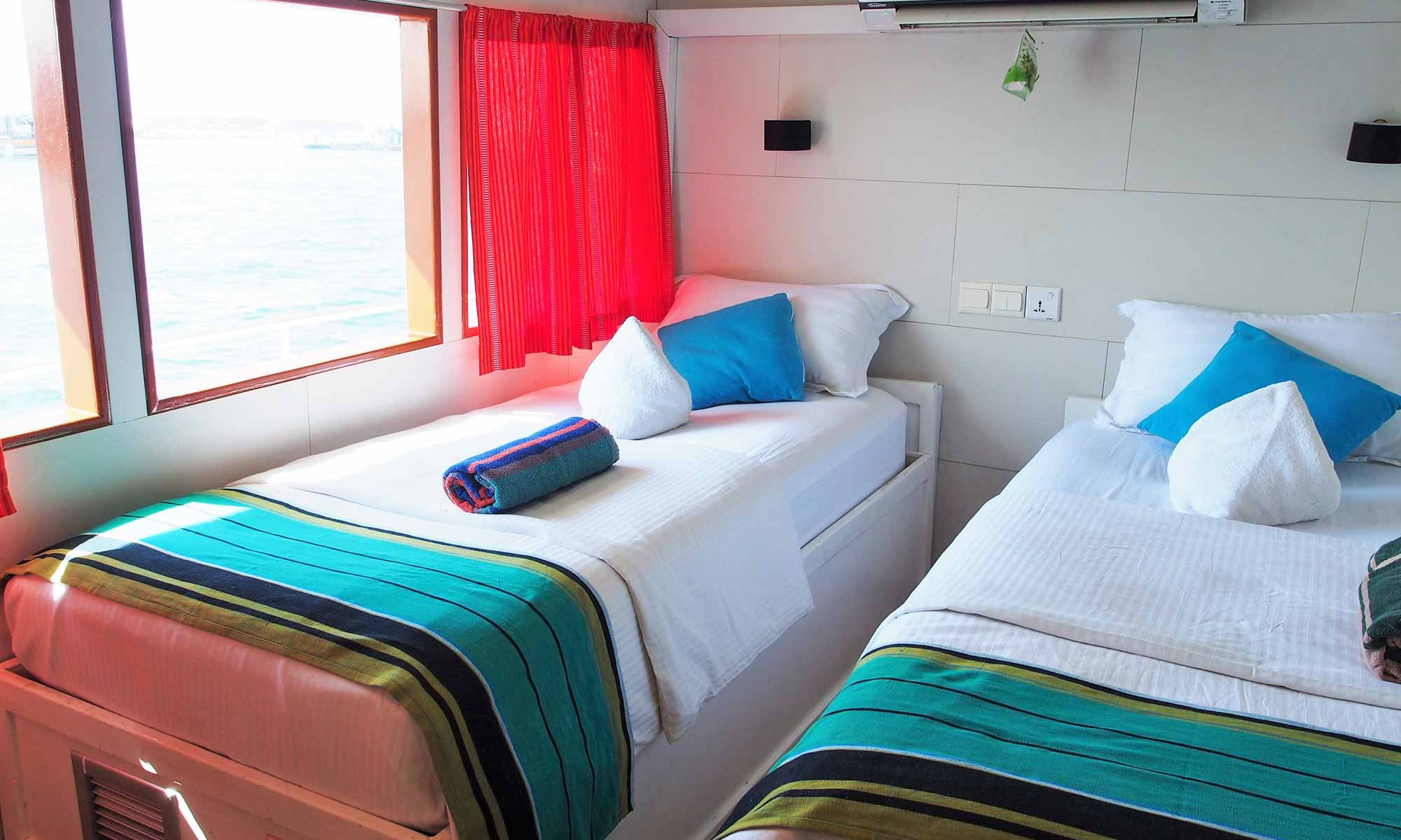 Slow Dive Indischer Ozean Malediven Emperor Voyager Twinkabine