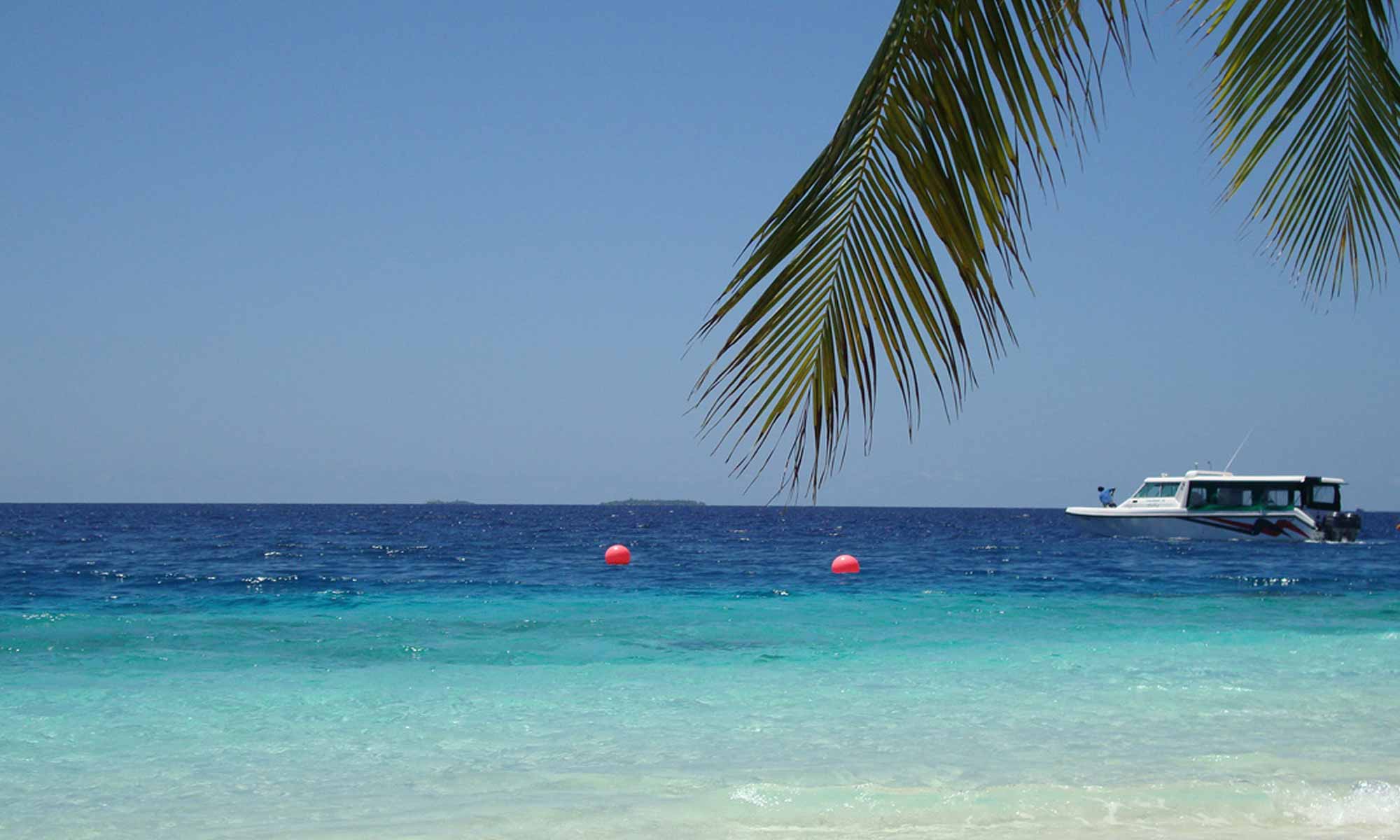 Slow Dive Indischer Ozean Malediven Eriyadu Island Resort Meer