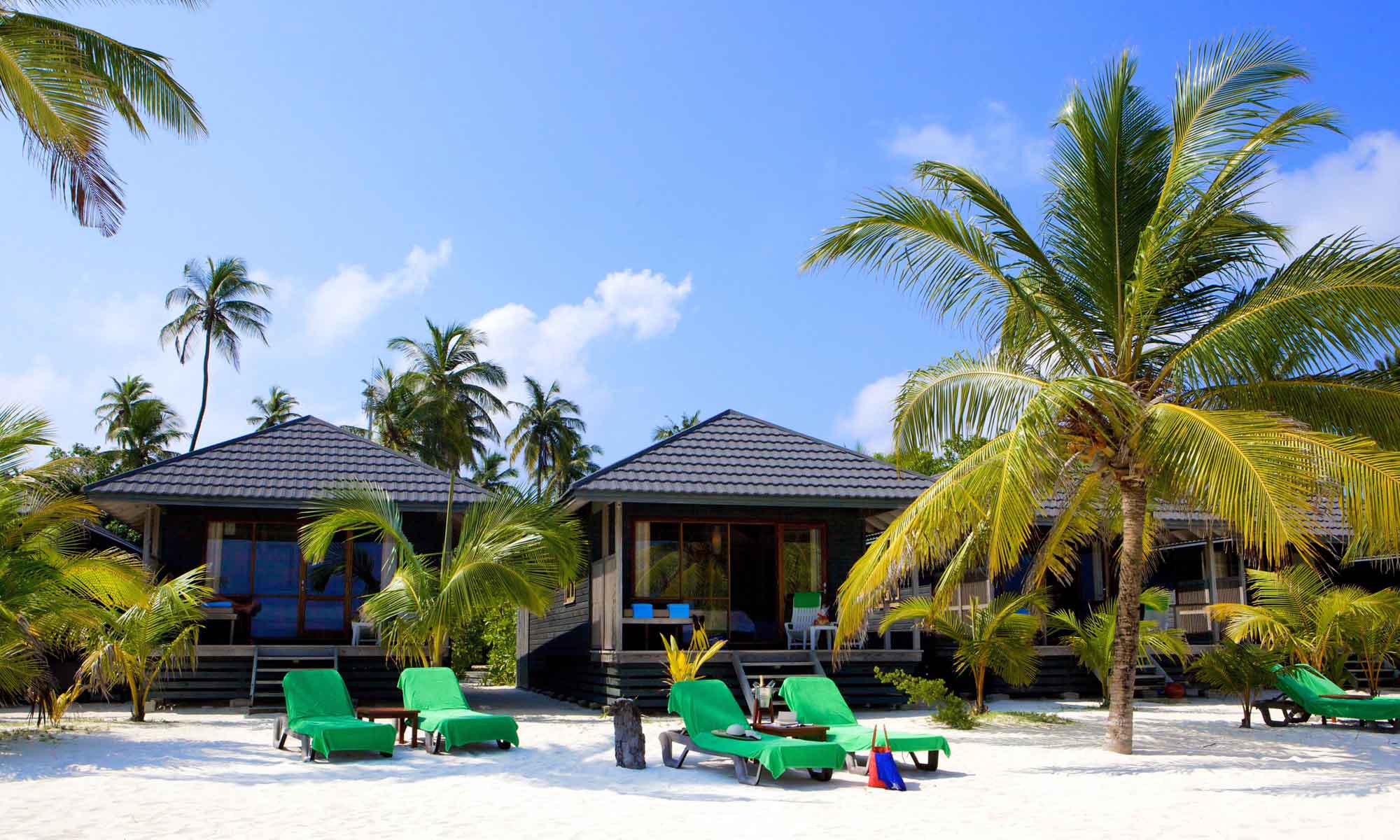 Slow Dive Indischer Ozean Malediven Kuredu Island Resort Waterfront Bungalow