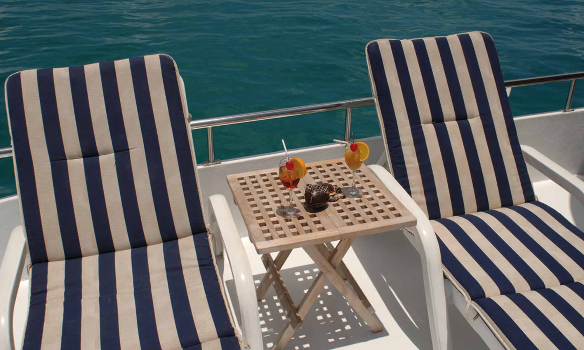 Slow Dive Indischer Ozean Malediven Mariana Sonnenliegen