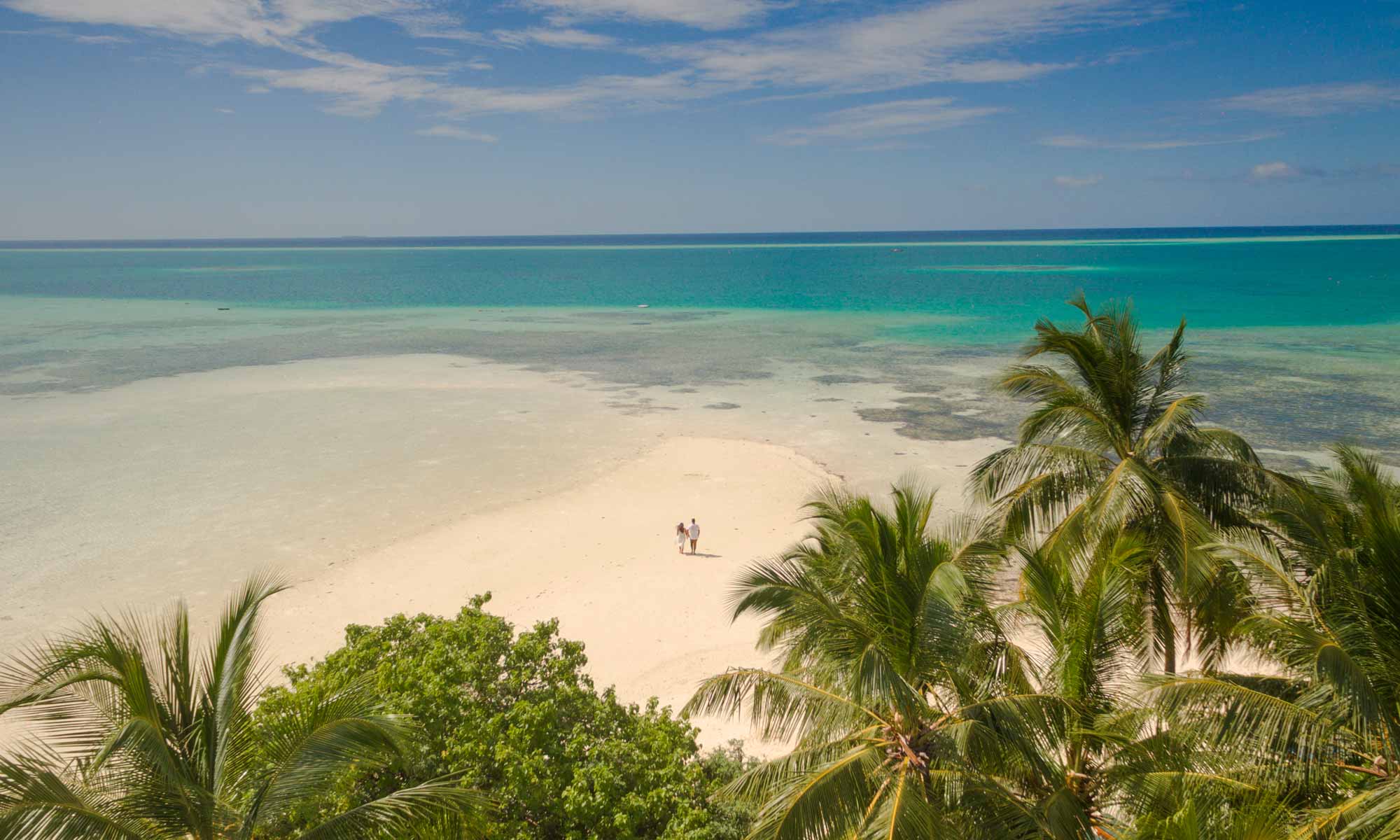 Slow Dive Indischer Ozean Malediven Medhufushi Island Resort Traumstrand