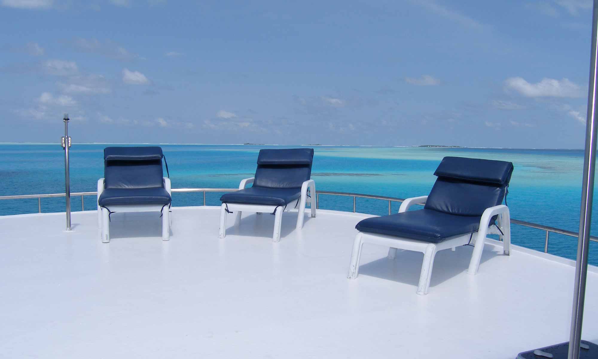 Slow Dive Indischer Ozean Malediven Sheena Sonnenliegen