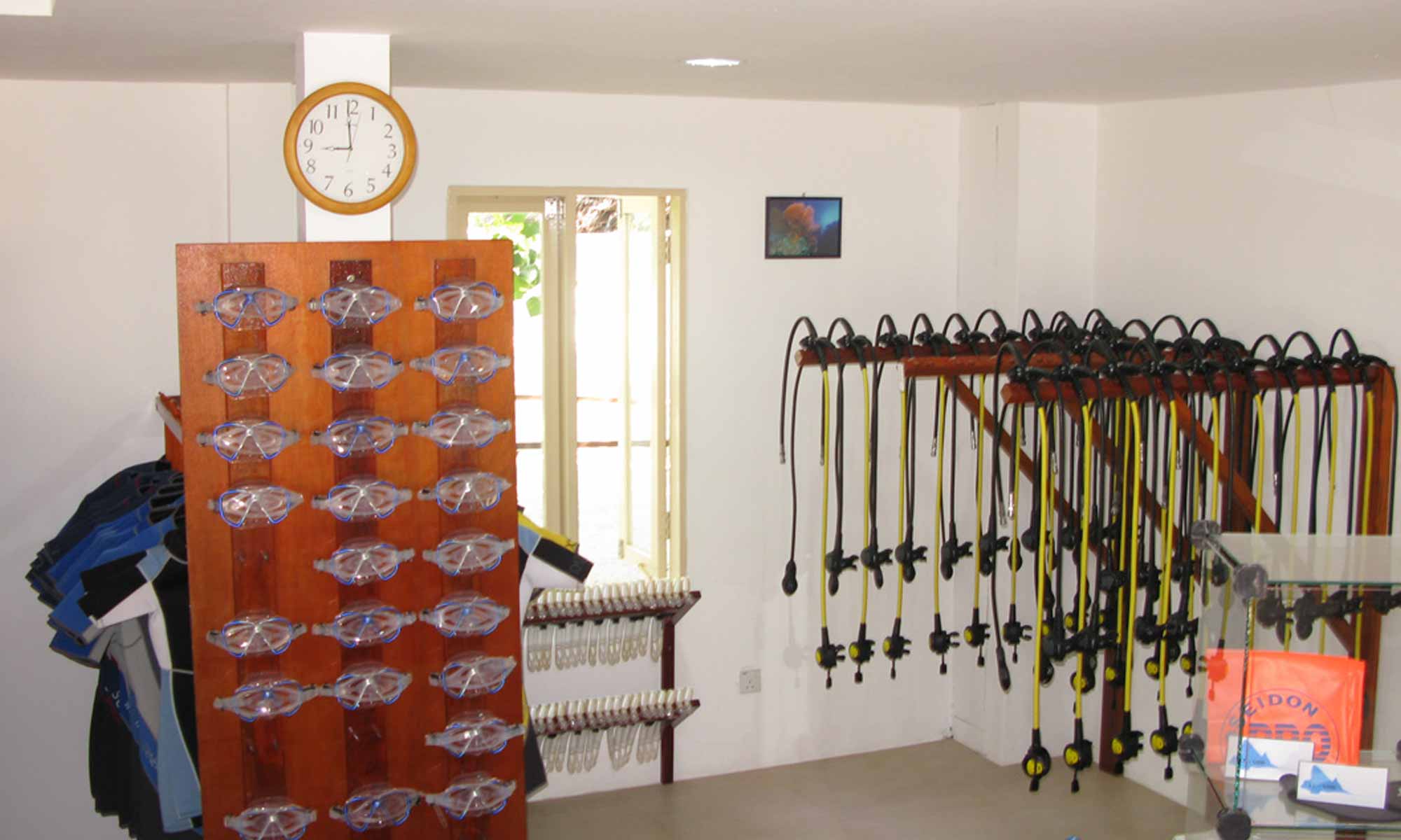 Slow Dive Indischer Ozean Malediven Werner Lau Bathala Leihequipment