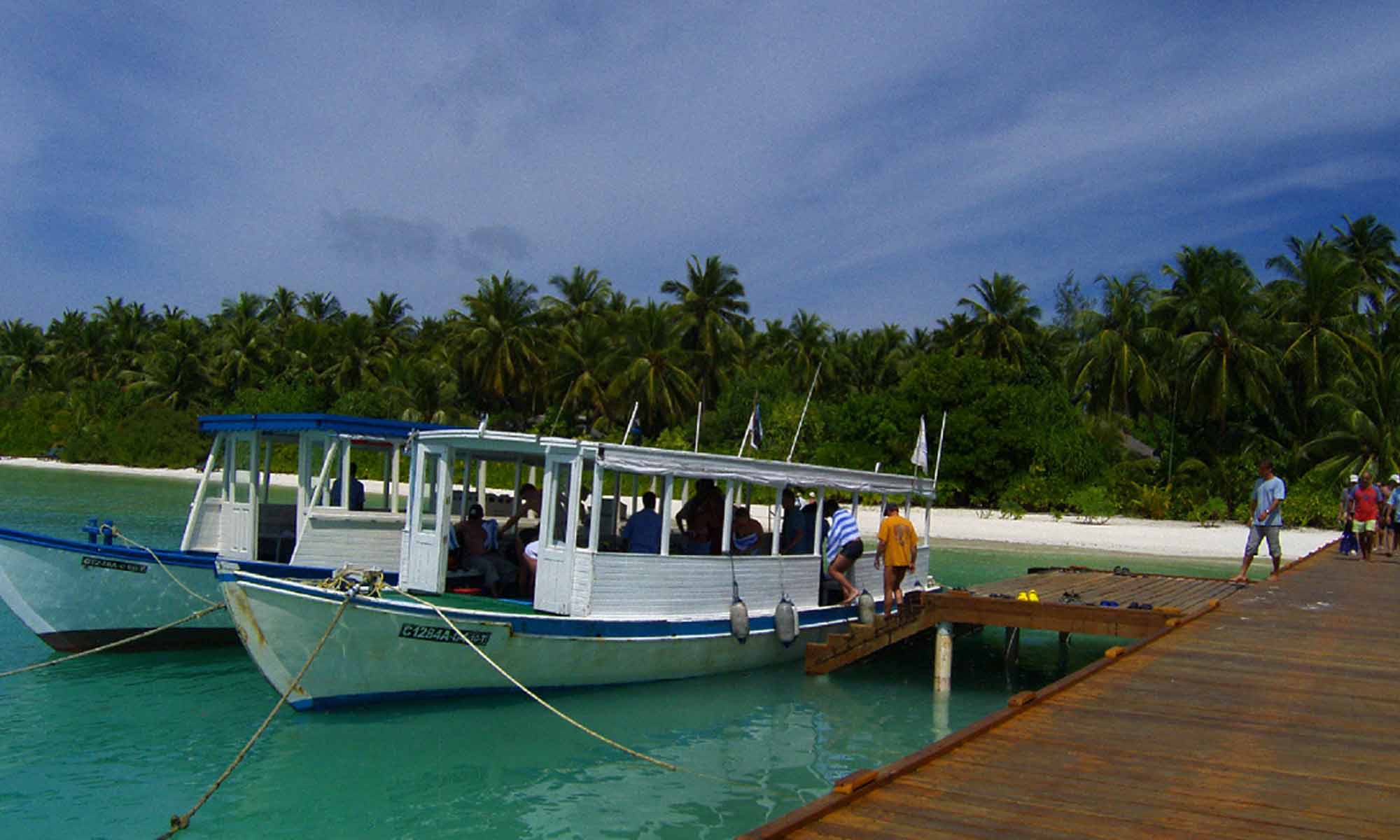 Slow Dive Indischer Ozean Malediven Werner Lau Medhufushi Strand