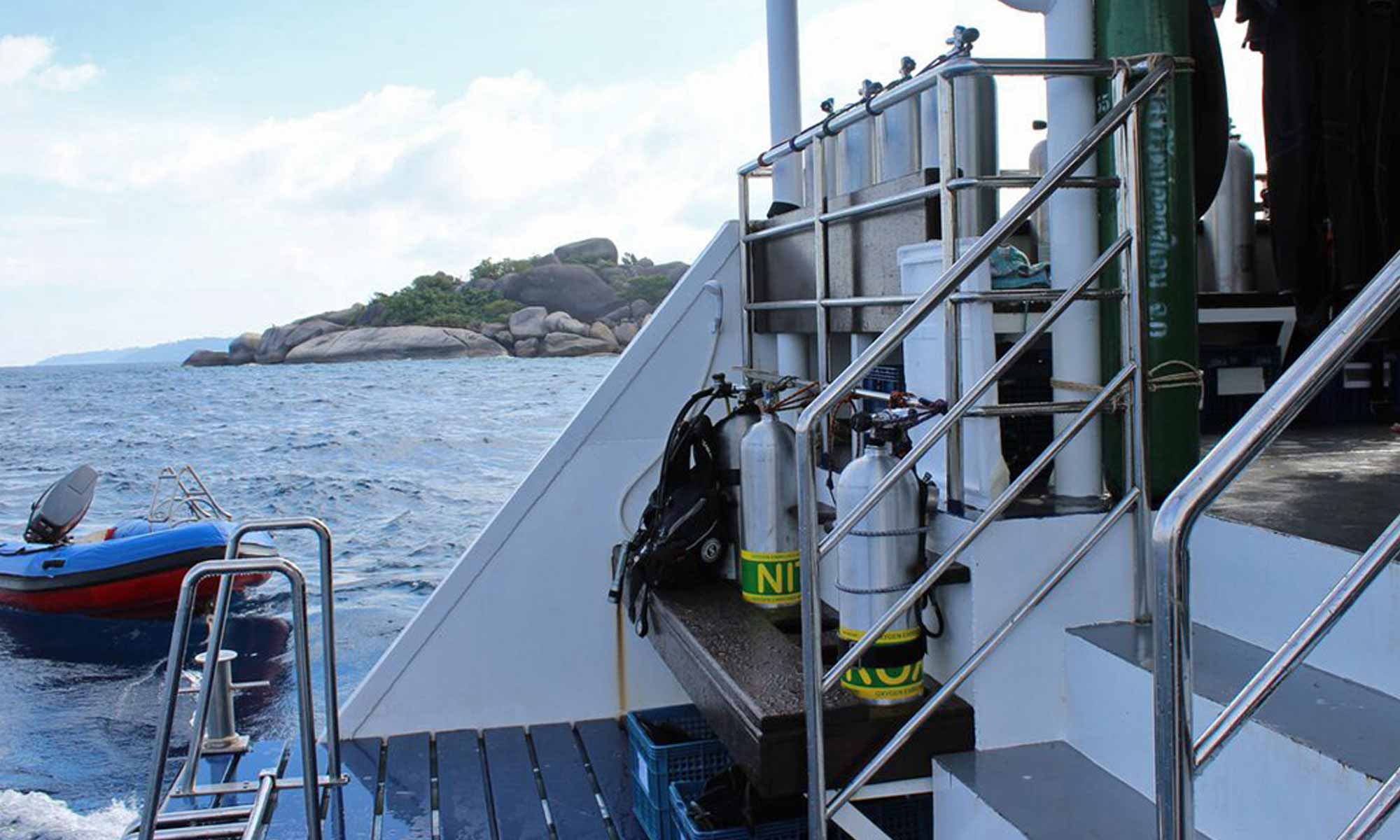 Slow Dive Indopazifik Thailand Bavaria Tauchdeck