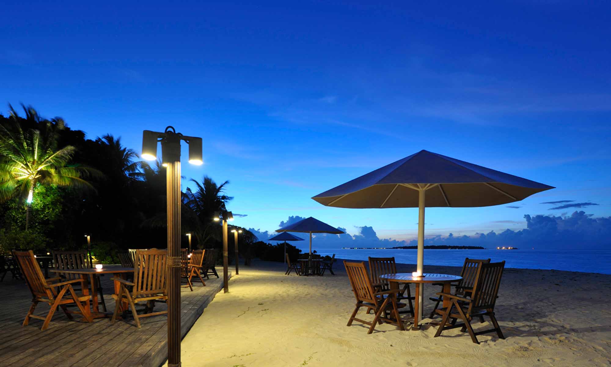 Slow Dive Indischer Ozean Malediven Holiday Island Resort