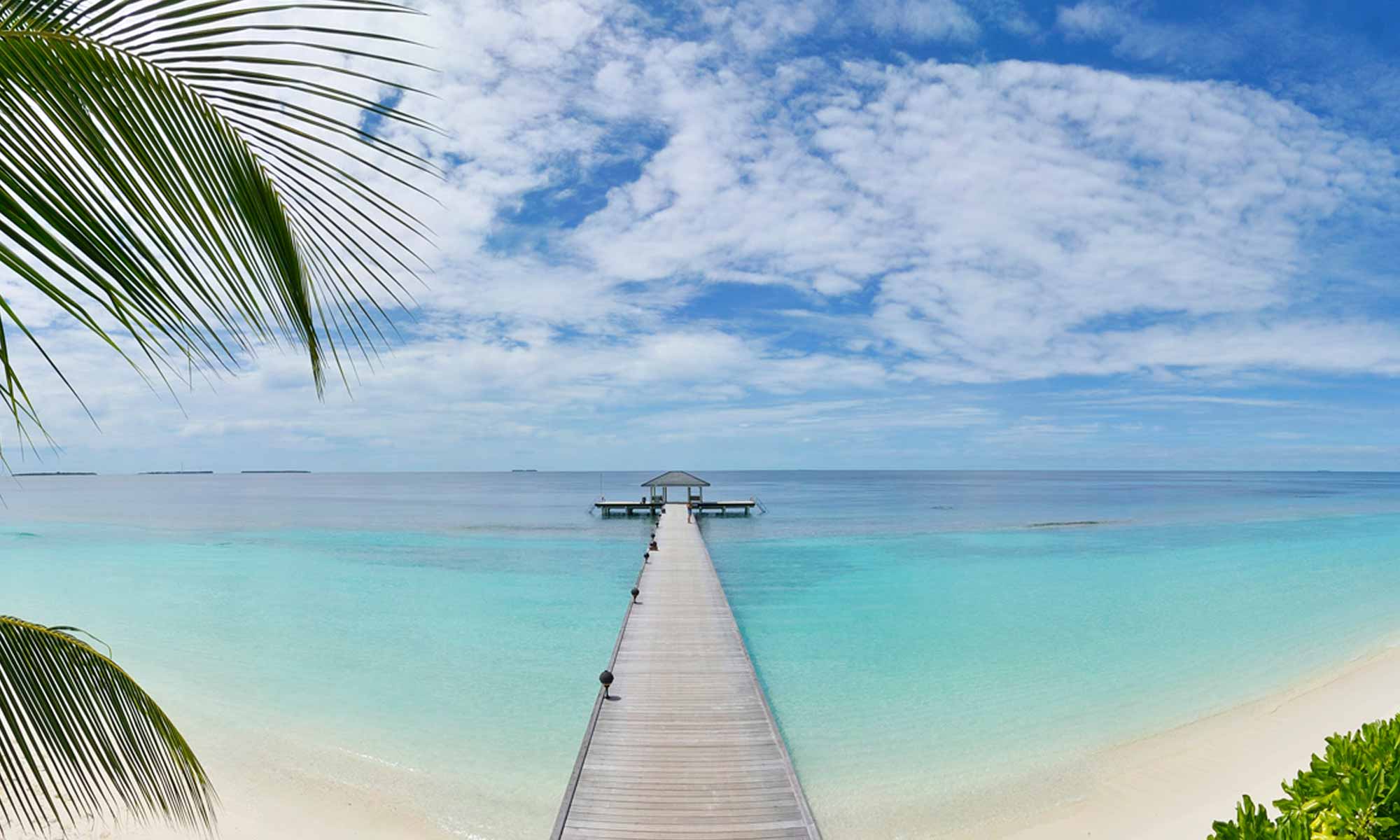 Slow Dive Indischer Ozean Malediven Royal Island Resort Steg