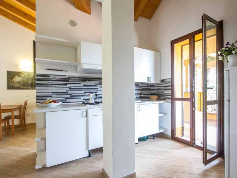 Slow Dive Angebote Italien Elba Appartment Villa Eden Primao Piano Küche