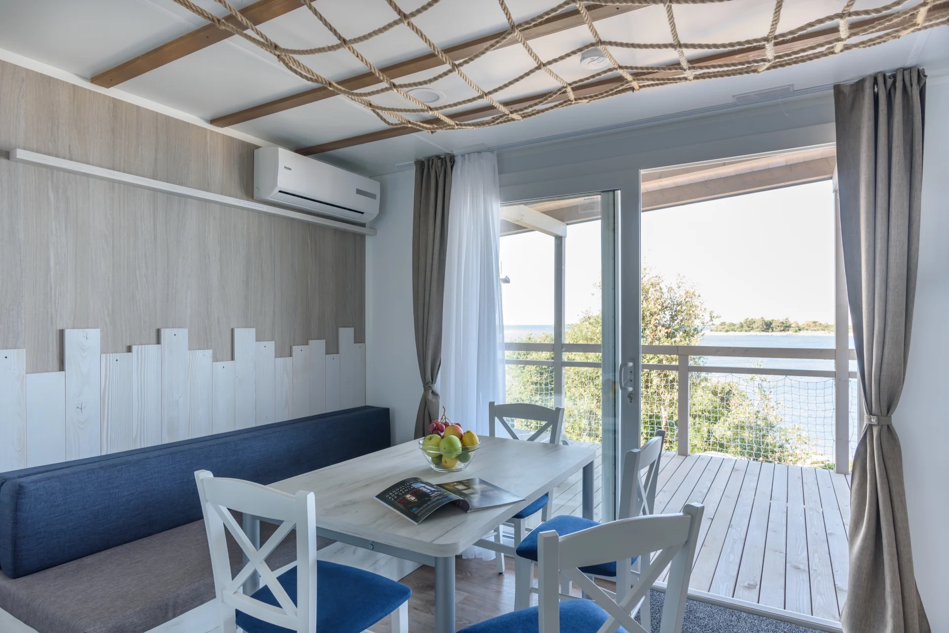 Slow Dive Rovinj Essbereich